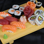 Sushi Land Anglet food