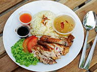 Nasi Ayam Gemas (cawangan Temerloh) food
