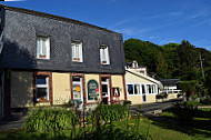 Auberge Les Tonnelles food