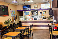 808 Hawaiian Eatery inside