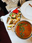 Taj Mahal Chantilly food