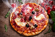 Borsalino Pizzeria Saint-vincent De Tyrosse food