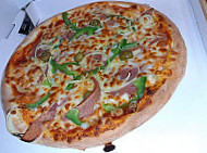 Pizza Château food