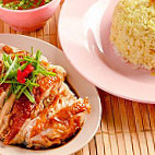Restoran New Hollywood Chicken Rice food
