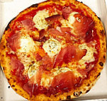 La Pizz' A Damien food