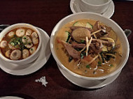 Sawadee Thai Cuisine food