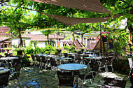 Bar Lapopie - Cafe Restaurant inside