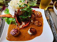 A La Cuisine Thai food