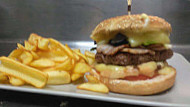 Le P'ti Resto food