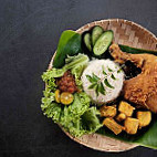 Bakso Ayam Penyet Popular Food Court food