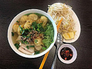 Pho 2u food