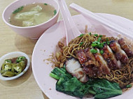 Lucky Setapak Wantan Mee food