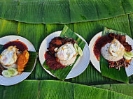 Nasi Lemak Kuali Bonda (taman Mutiara Barat) food