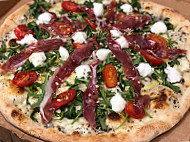 Pizza Biveroise food