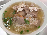 Lǔ Nǎi Zhū Ròu Fěn (pork Noodles) Lunas Food Court food