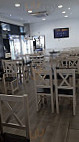 Cafeteria Los Ninos Del Flor inside