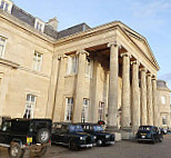 Luton Hoo outside