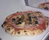 Pizza Cyan food