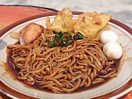 Zai Corner Mee Wantan Fly inside