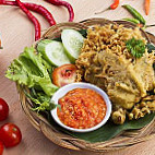 Yusoff Nasi Kandar (hutan Kampung) food