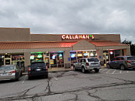 Callahan's West outside