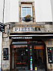 Pizzeria Pomodoro & Basilico inside