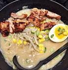 Sumo Ramen food