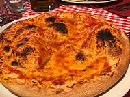 Pizzeria La Posta food