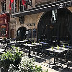 Le F2 Cafe Comptoir Coworking outside