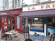Cafe La Gare inside