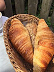 Restez! Boulangerie Artisanale food