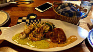 Duke's Seafood Green Lake food