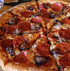 Toppers Pizza food