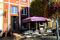 Weinhaus Am Markt inside