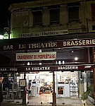 Cafe Du Theatre outside