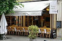 Brasserie Le Petit Marcel inside