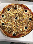 Pizza du Bourg food