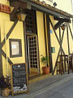 Bar Restaurant La Graella outside