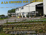 A La Croisee Des Chemins Location De Salles outside