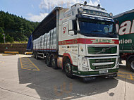 Markham Moor Truckstop outside