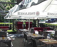 Winterhuder Fahrhaus Restaurant & Cafe inside