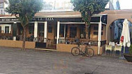 Taberna La Tata outside
