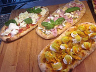 Royal Pizza Impasti Alternativi food