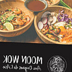 Moon Wok food
