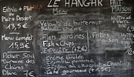 Le Hangar menu