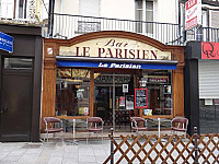 Le Parisien inside