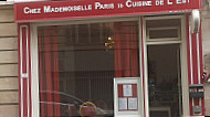 Chez Mademoiselle Paris 16 inside