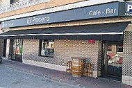 El Pocero outside