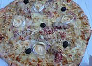 Philip'Pizza food
