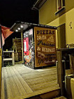 Distributeur A Pizza Le Plaisir Des Mets menu